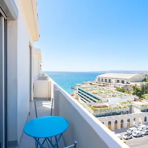 T2 ** Vue ** Balcon ** Catalans Marseille