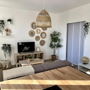 Un Cocon En Plein Coeur De Marseille